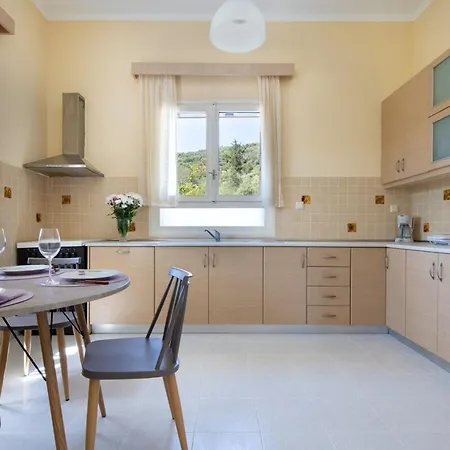 Casa Alta 2-bedroom House Manoliopoulon
